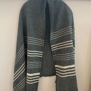 Jcrew wrap scarf with armholes o/s